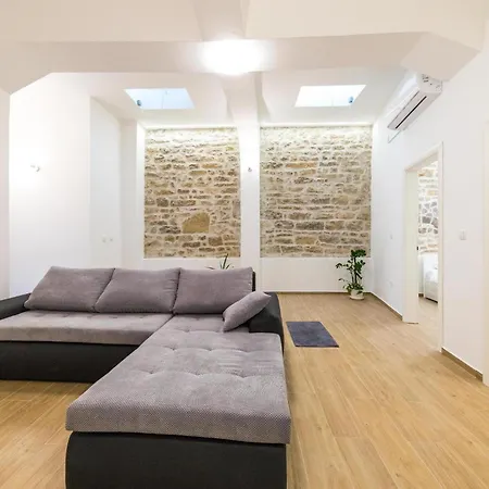 In Kastel Sucurac With Wifi Apartment *