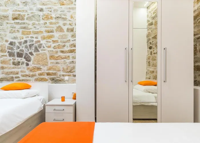Cozy In Kastel Sucurac