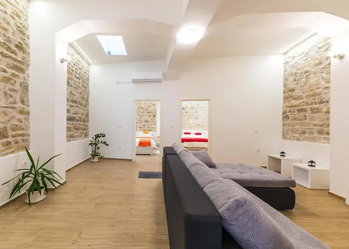 Cozy In Kastel Sucurac Apartment
